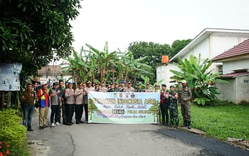 Operasi BelidA Dimulai, Polda Sumsel Perbaiki Jalan dan Bersihkan Lingkungan Jelang Lebaran