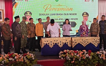 Tonggak Sejarah Baru Pendidikan Sumsel: Gubernur Herman Deru Resmikan SMA & SLB Negeri Hayza Nur Ilmi
